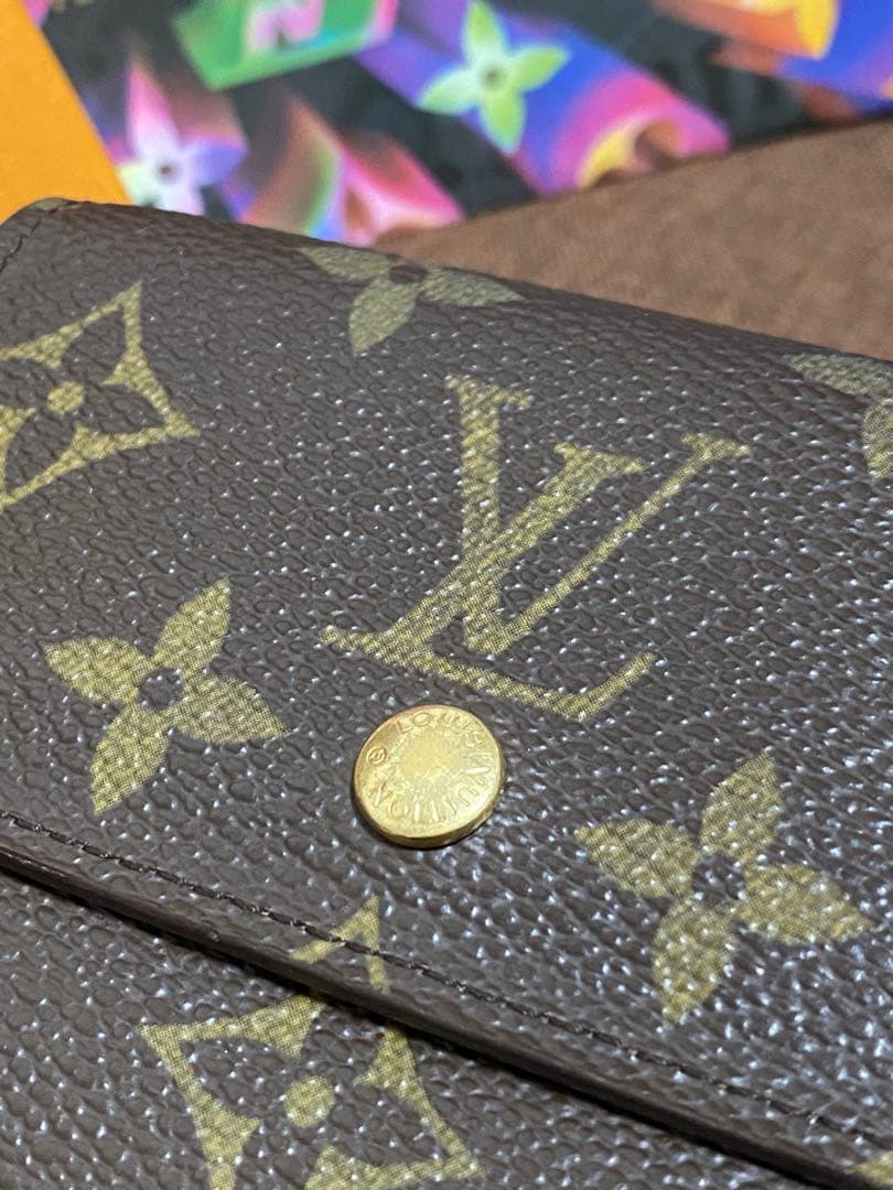 ルイヴィトン ポルトフォイユ エリーズ 折り財布 カード