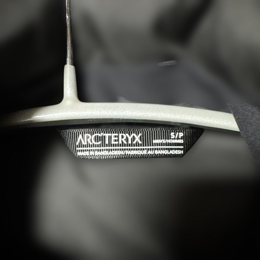 正規2025/2026 新モデル アークテリクス Atom SV Hoody M