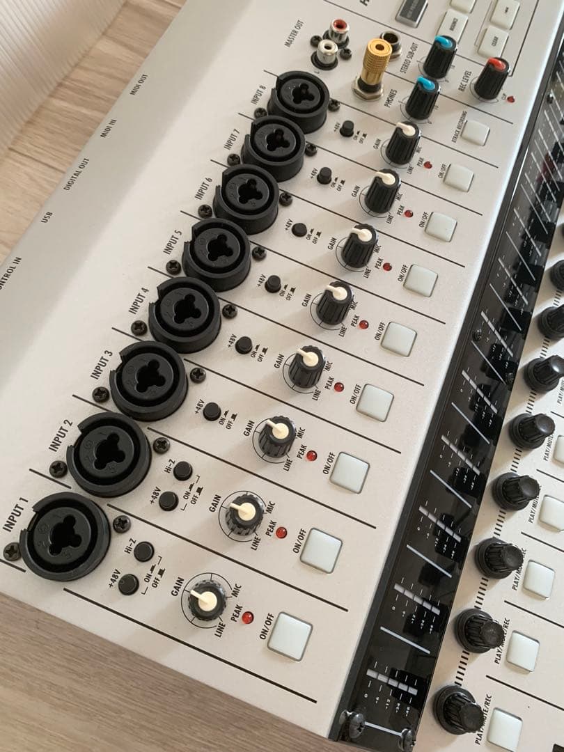 ZOOM HD16 MTR マルチトラックレコーダー 【生産終了品】