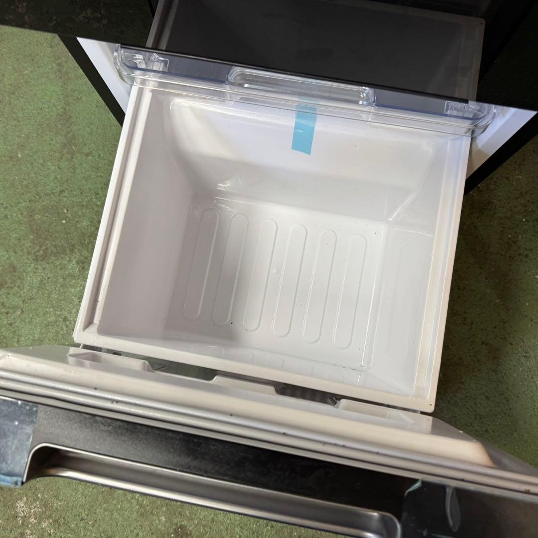 348 極美品　鏡面　冷蔵庫　右開き・左開き　一人暮らし　小型　洗濯機も有