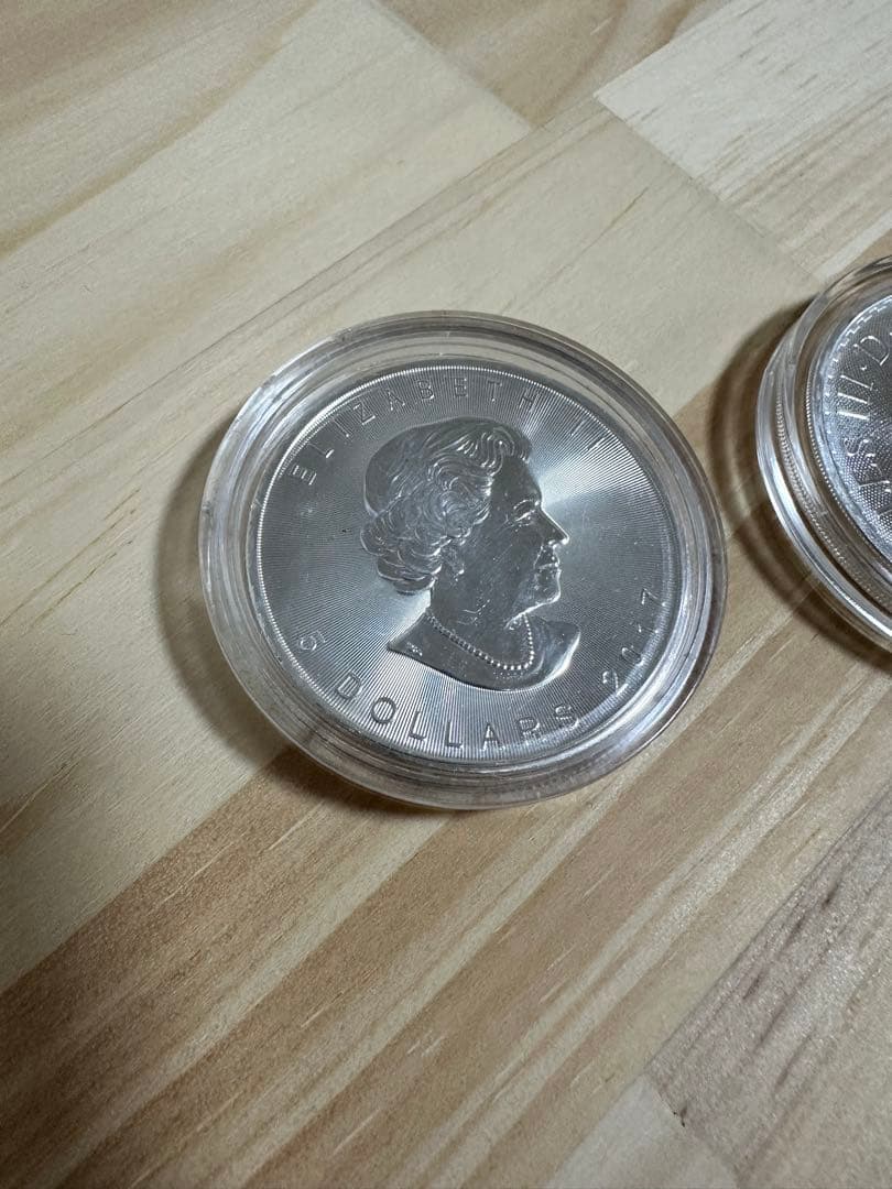 1オンス銀貨　2枚