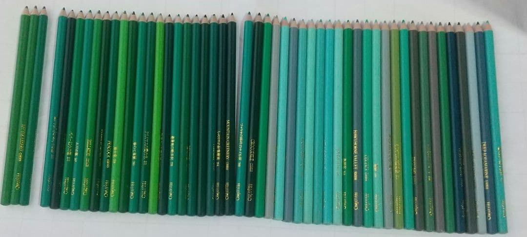 の*中様 収納棚付き　フェリシモ500色 色鉛筆