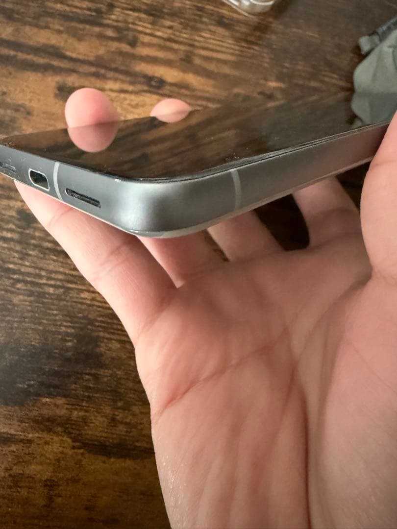 ぽ*ろ様 Google Pixel8 128gb simフリー