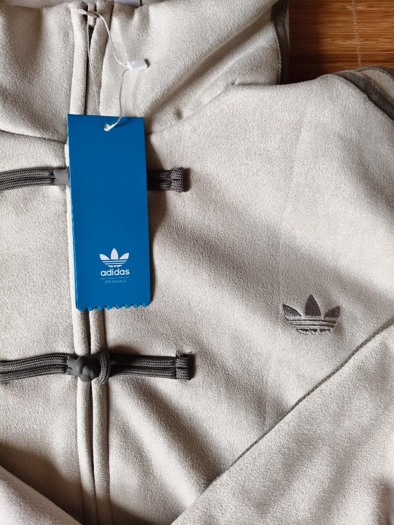 新品 アディダス 中国限定 蛇年トラックジャケット ホワイト サイズ L