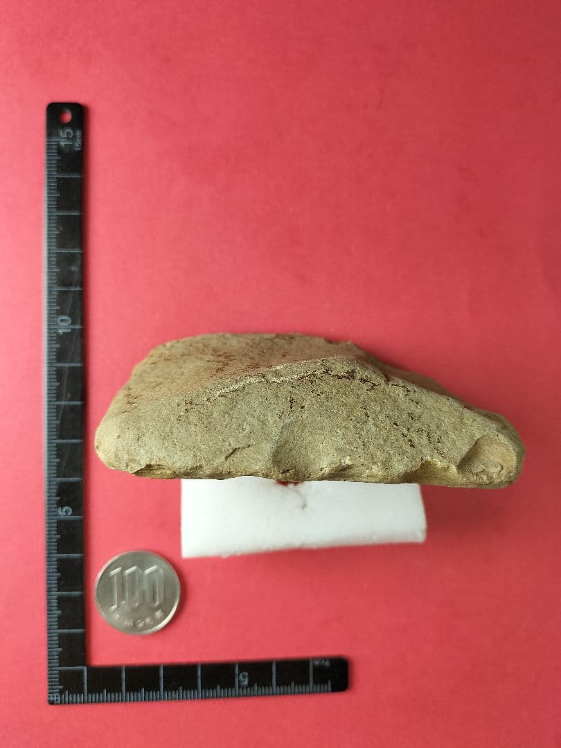 半磨製石器 (出土品) 握斧？旧石器時代 約95㍉×60㍉×20㍉180g