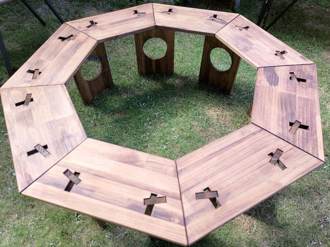 木製手作りキャンプテーブル 囲炉裏 組み立て式円卓 ファイヤーオクタゴンテーブル
