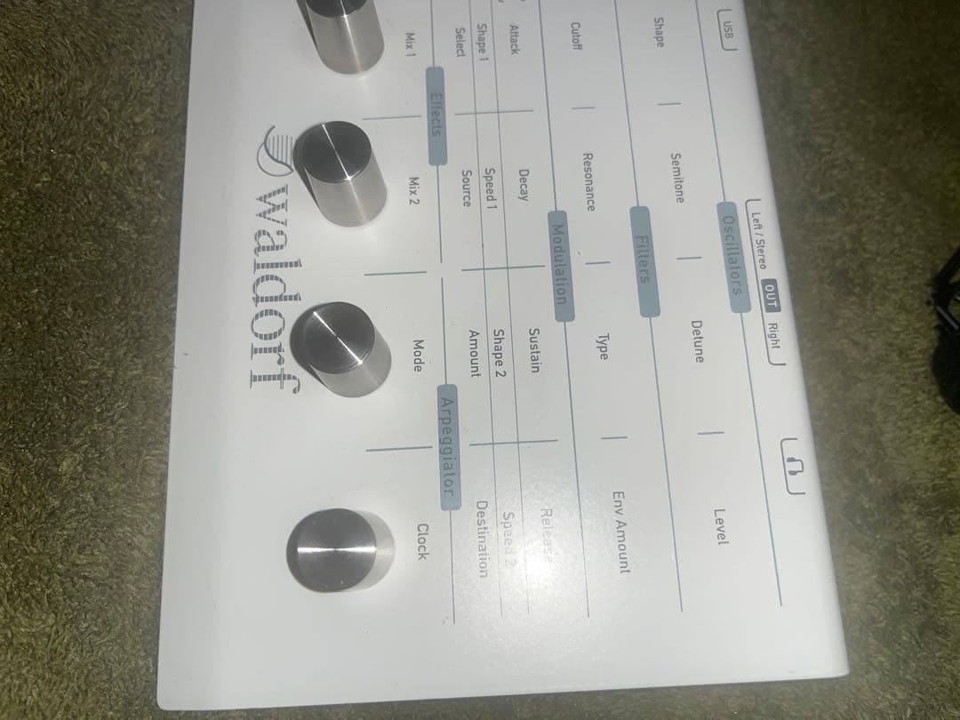 Waldorf blofeld シンセサイザー