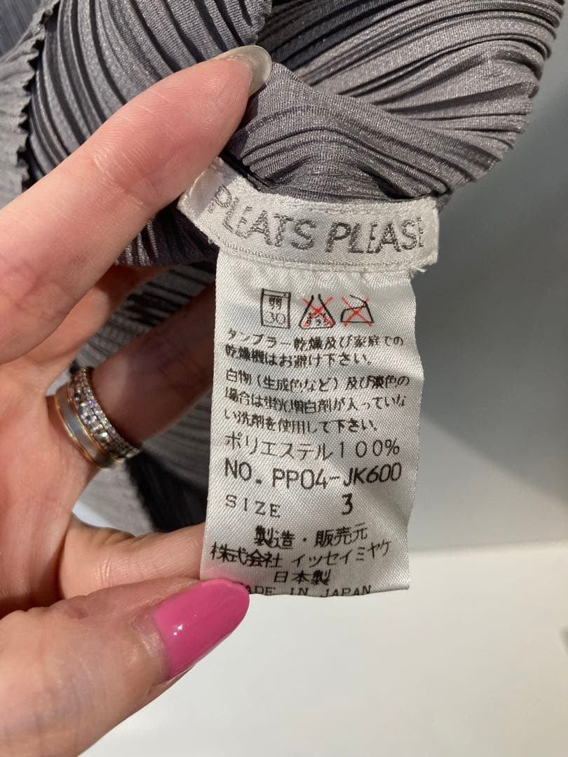 s1392 プリーツプリーズ グレー プリーツ タンクトップ ノースリーブ