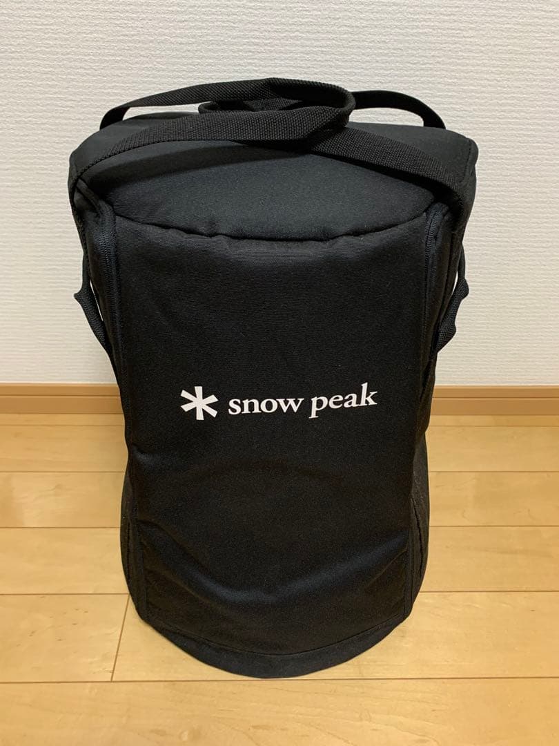 スノーピークグローストーブとストーブバックセット