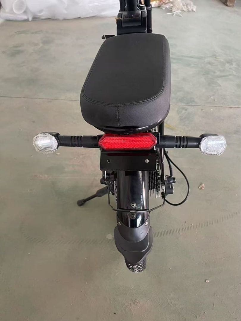 2025電動アシスト自転車 26インチタイヤ　EBIKE 激安新品残り一台