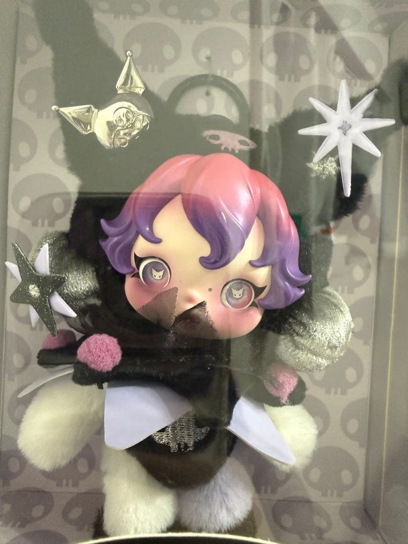 ポップマート　Kuromi x My Melody スカルパンダ