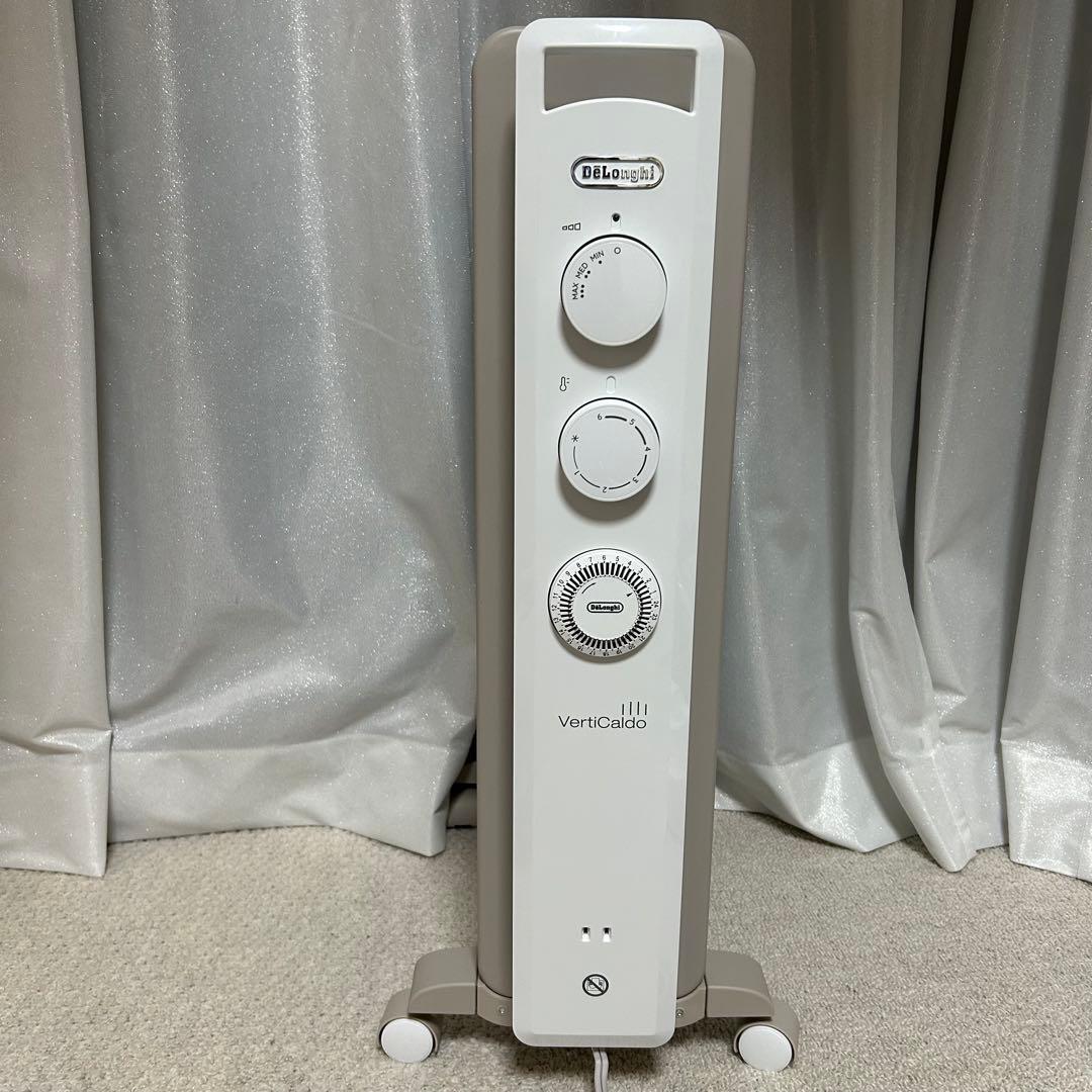 【デロンギ】 RHJ21F0812-WH オイルヒーター / カモミールホワイト