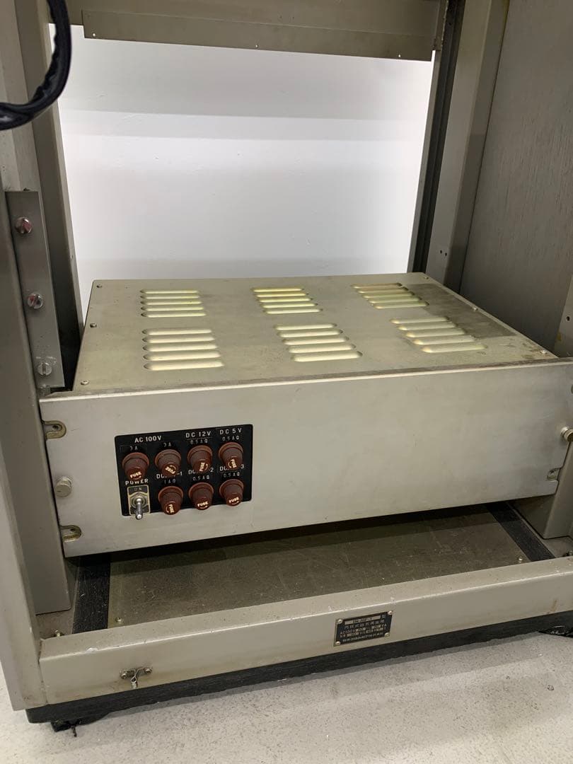 スペースエイジ ターンテーブル レコードプレイヤー 台 店舗什器 ディスプレイ