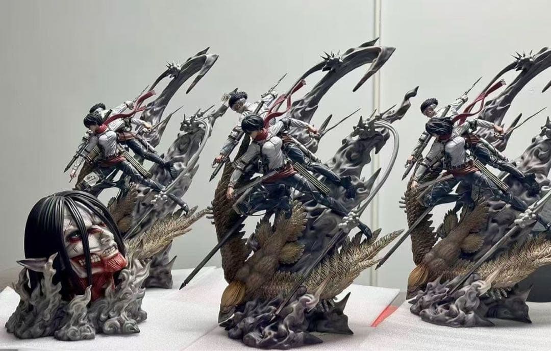 進撃の巨人 ミカサ リヴァイ ガレージキット ガレキ スタチュー⑤