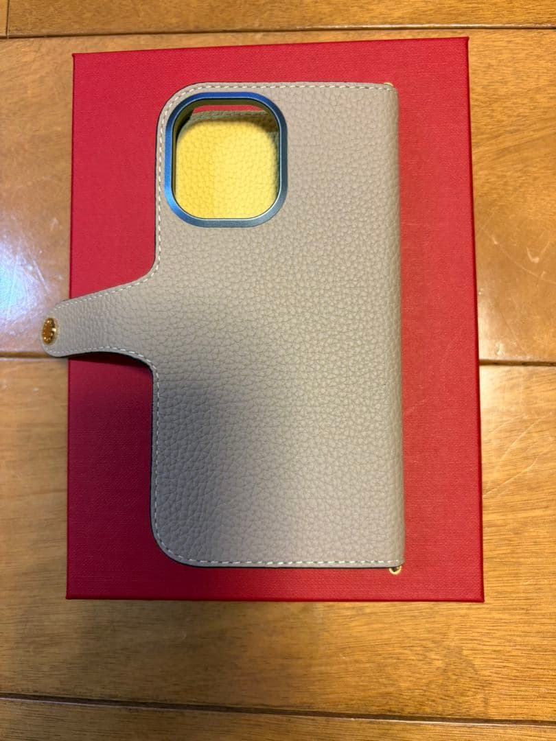 【新品未使用】iPhone17 ボナベンチュラ 手帳型ケース