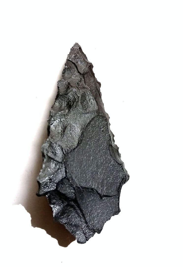 原人の 石器 …私の石器 355 ❑ サヌカイト ✰ 模写