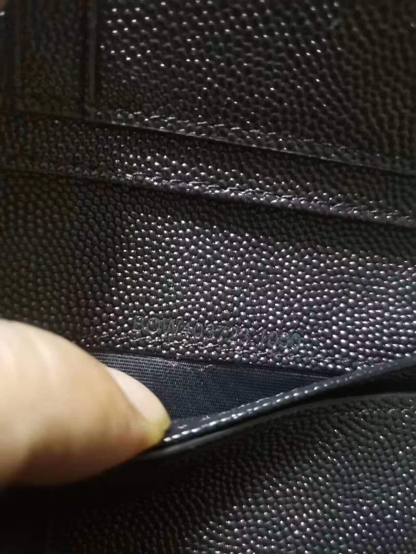 モノグラム コンパクト ジップアラウンド 二つ折り財布