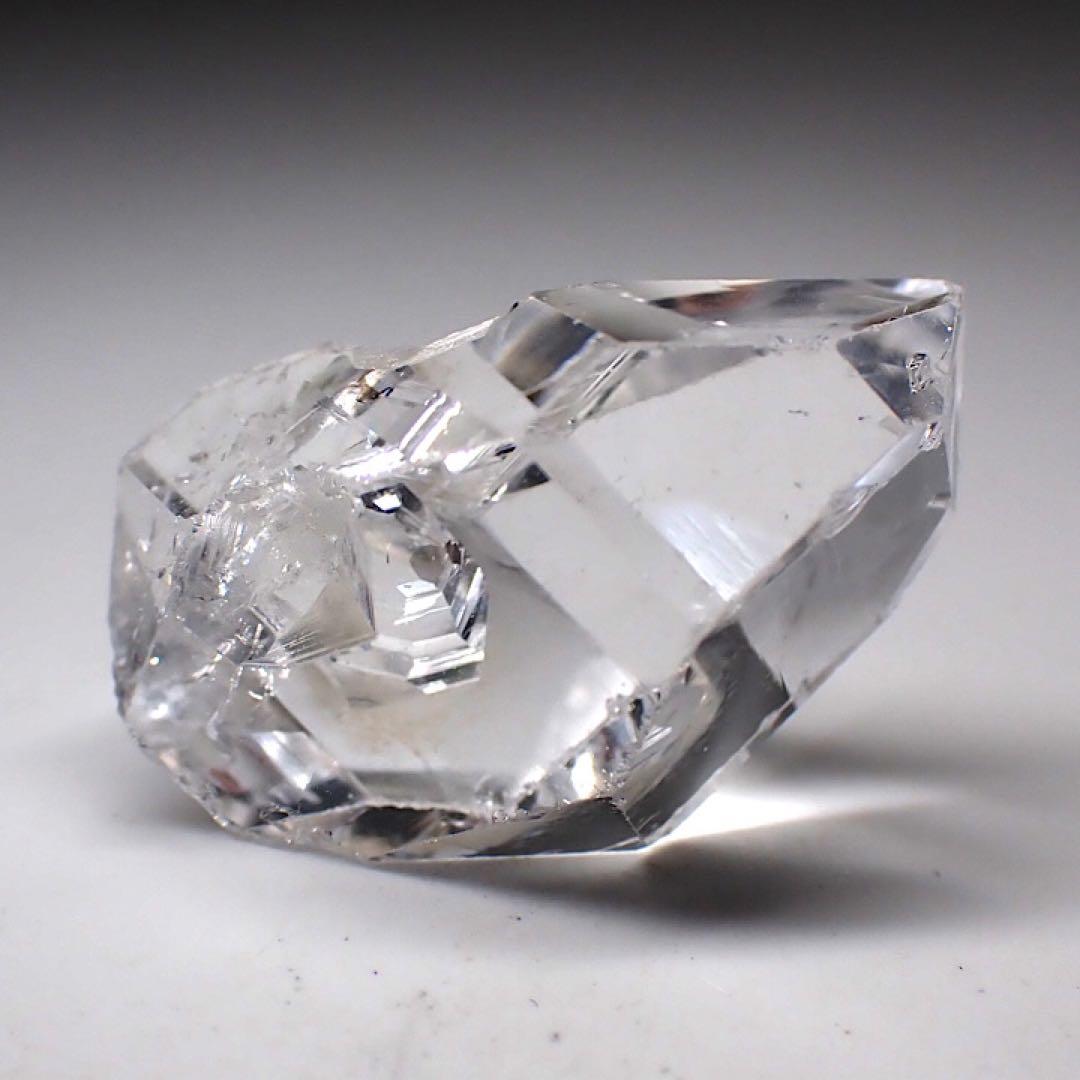 【パキスタン産】ダイヤモンドクォーツ