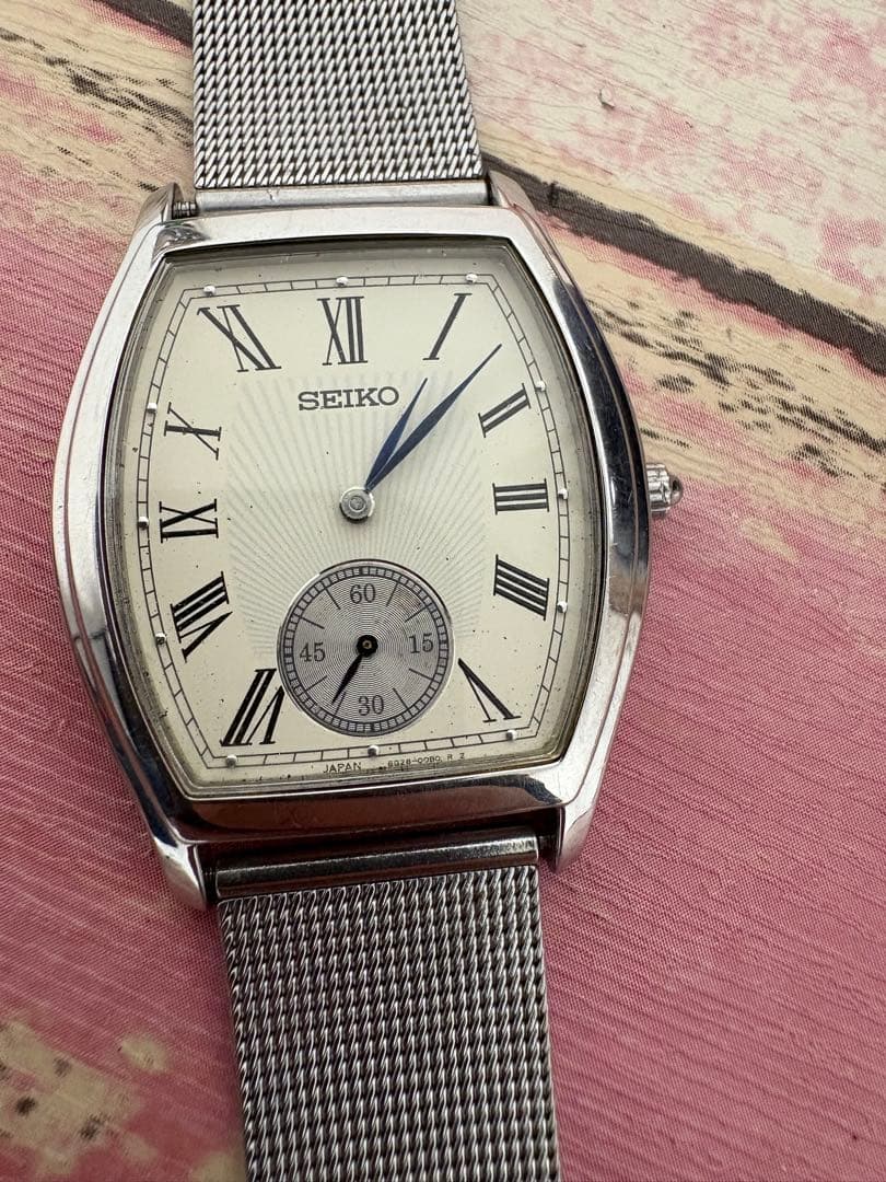 希少 SEIKO スモールセコンド 白ローマン ブルースチール針　稼働品