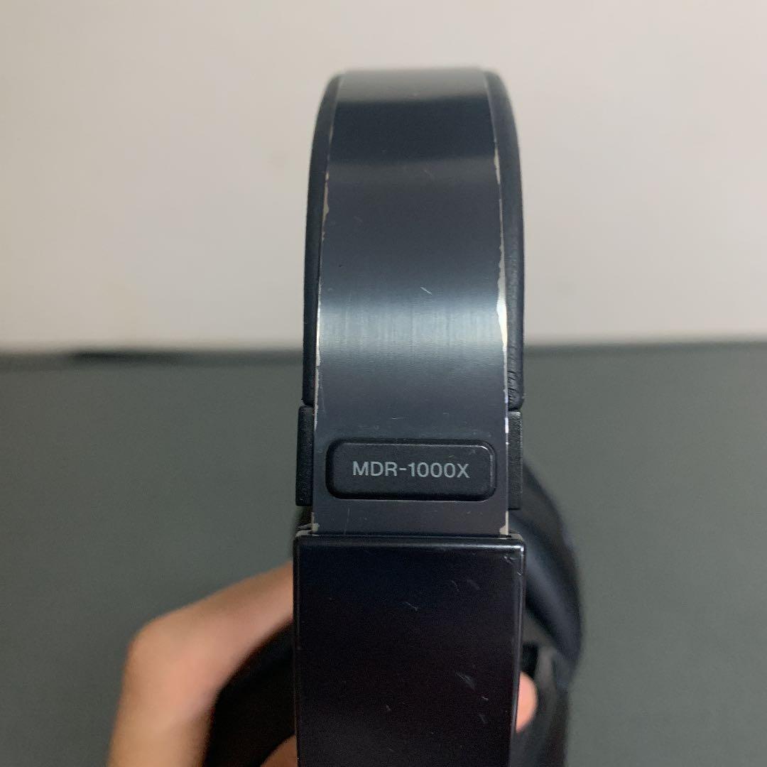 SONY ワイヤレスヘッドホン　MDR-1000X