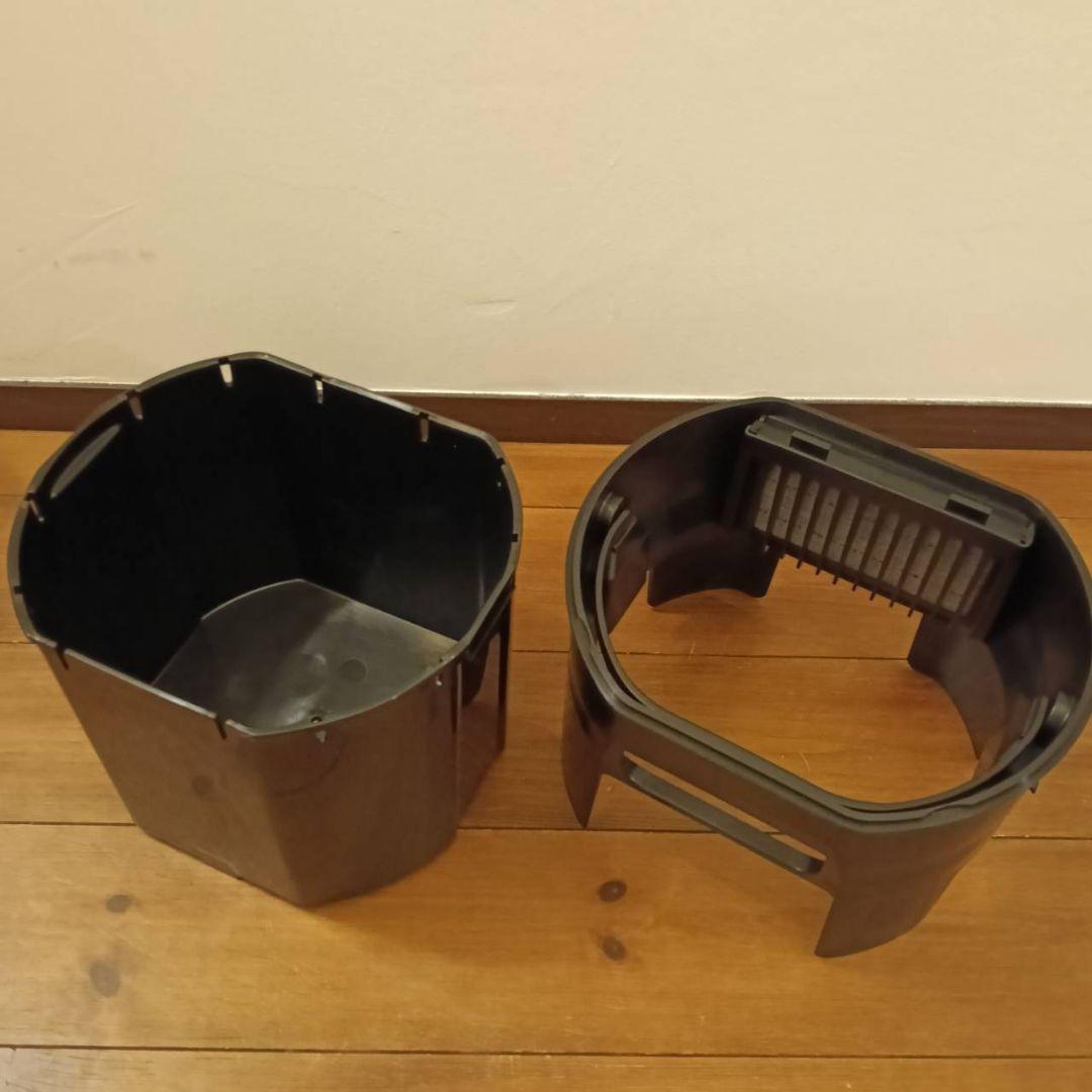 【希少】THANKO ゴミを自動吸引する掃除機ゴミ箱クリーナーボックス