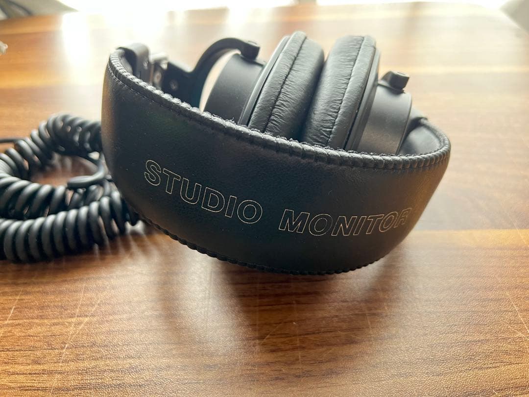 【美品】SONY MDR-7506 スタジオモニターヘッドホン