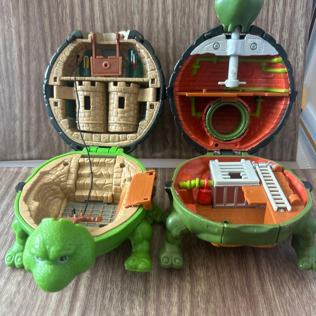 タートルズミニフィギュア ミュータントベース
