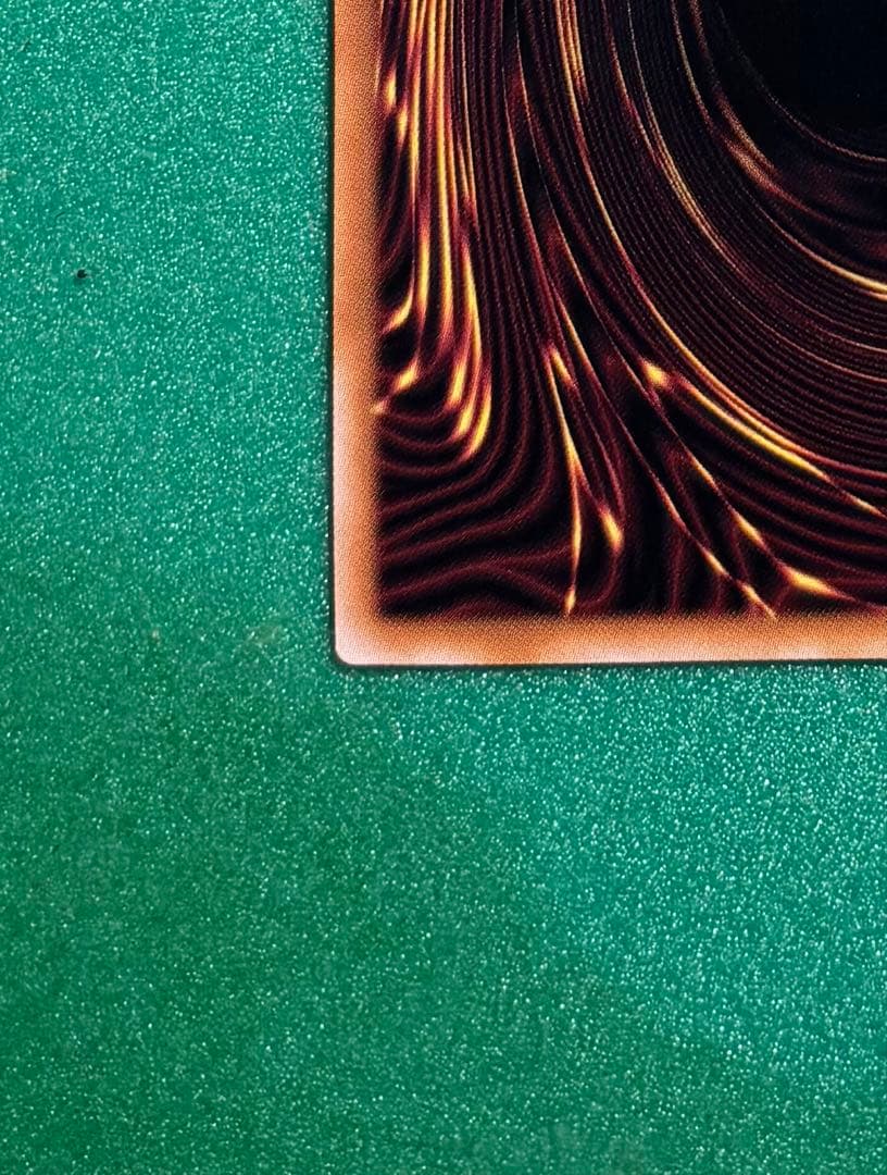 真紅眼の黒竜 25th イラスト違い QCCP クオシク 絵違い