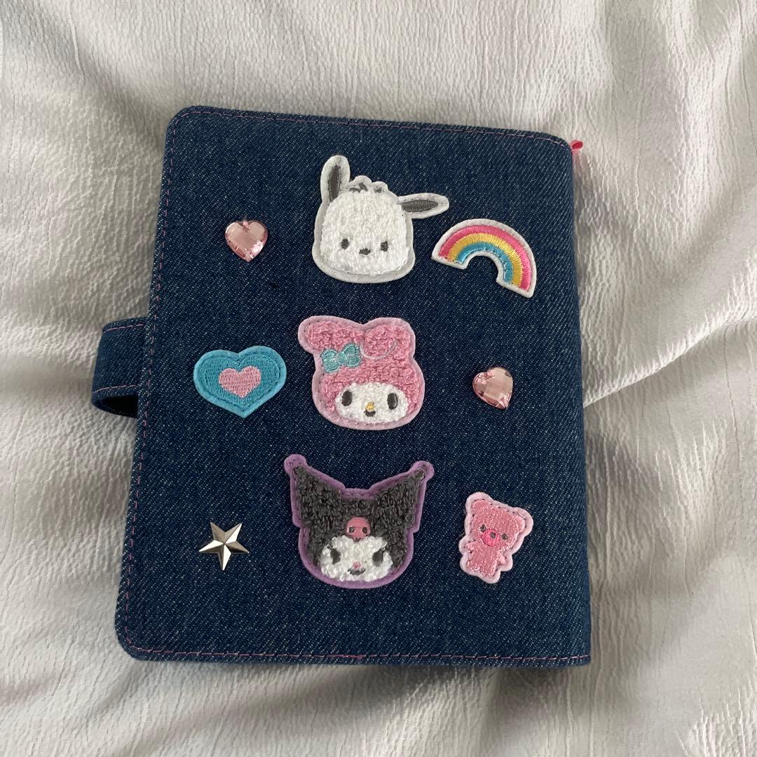 サンリオ　デニムワッペン　バインダー