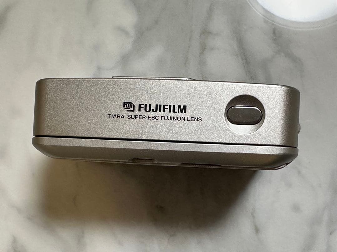 【ジャンク】FUJIFILM tiara Ⅱ フィルムカメラ