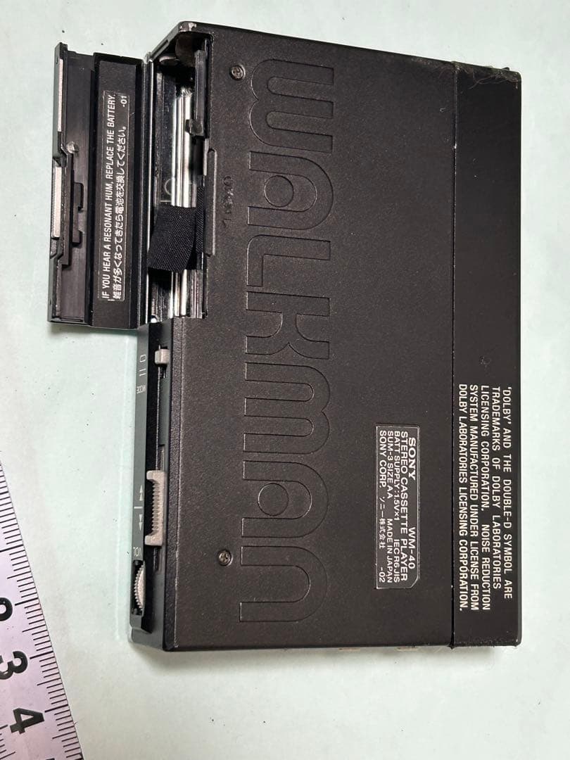 ソニーウォークマン「SONY WALKMAN WM-40」