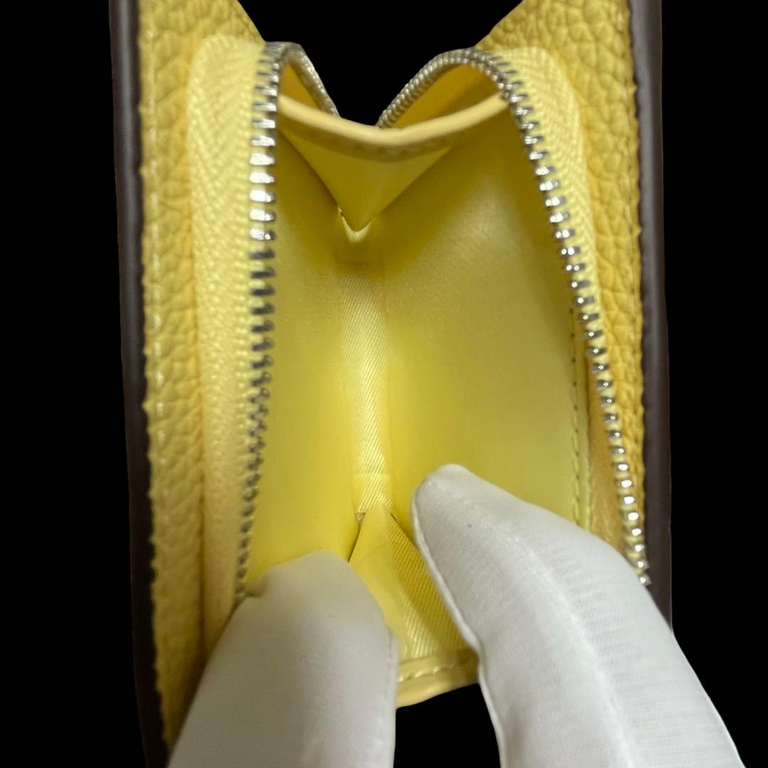 コーチ　スヌーピー　二つ折り財布　チャーリーブラウン