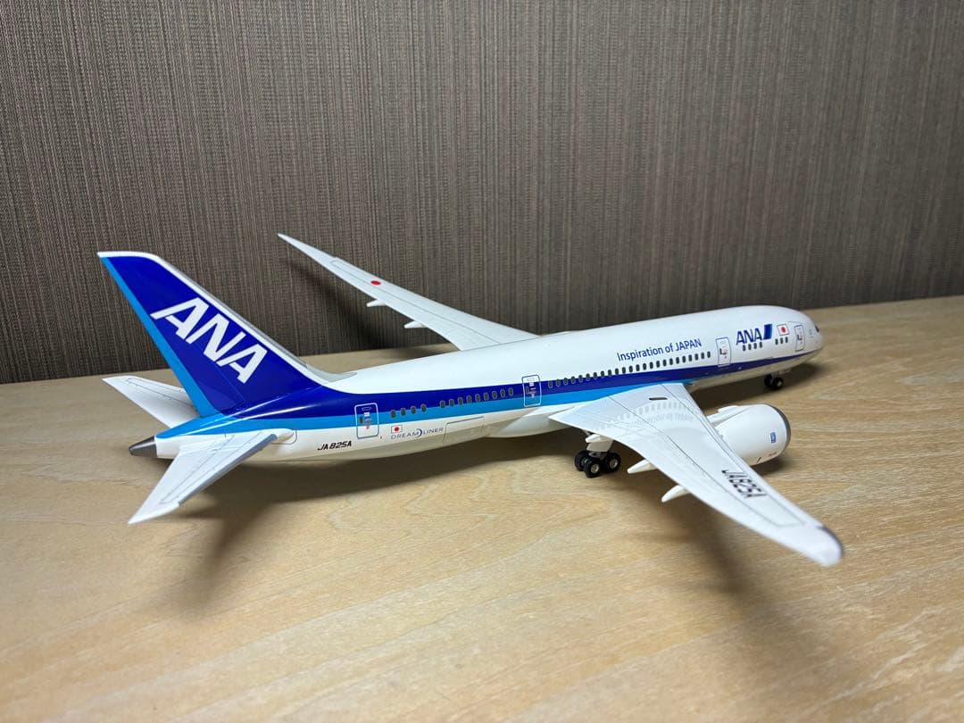 希少品 全日空商事 1/200 Boeing787-8 国内線仕様 IOJロゴ
