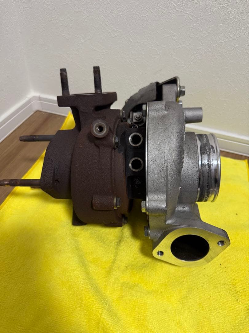 日野 レンジャー ターボチャージャー