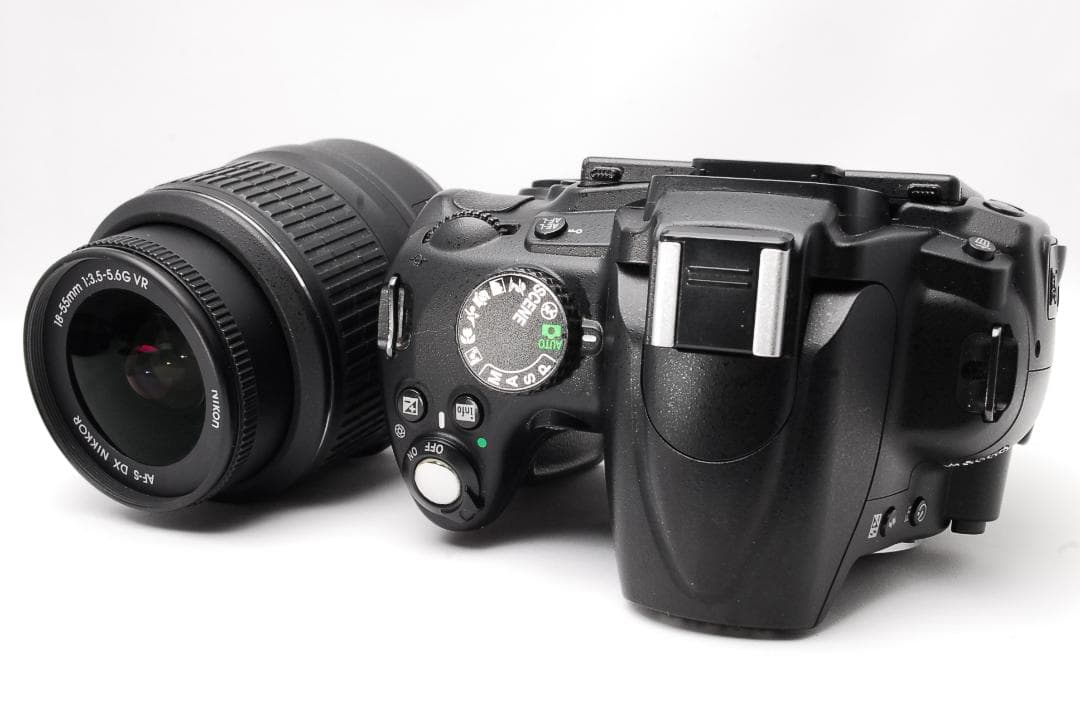 Nikon D5000＋18-55mm VR スマホ転送 一眼デビューに最適！