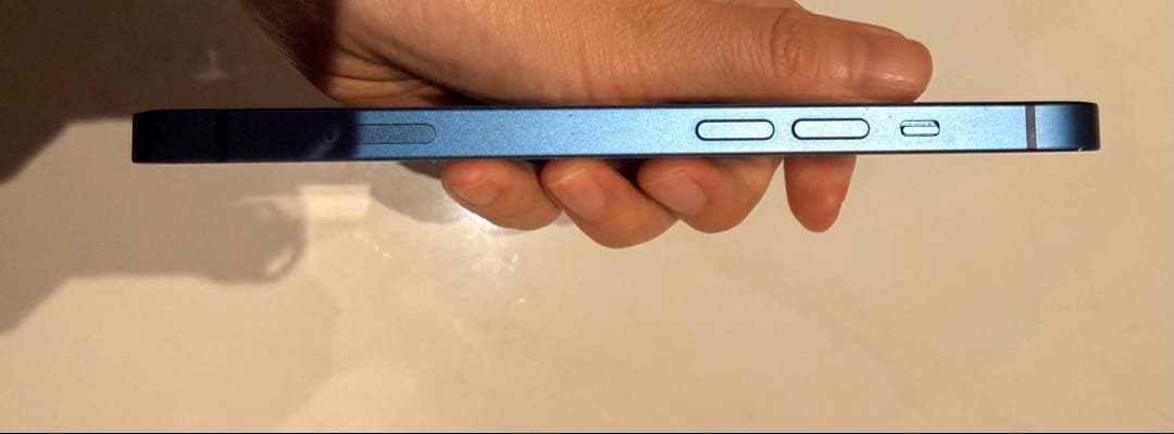 iPhone13 本体　ブルー　128GB SIMフリー