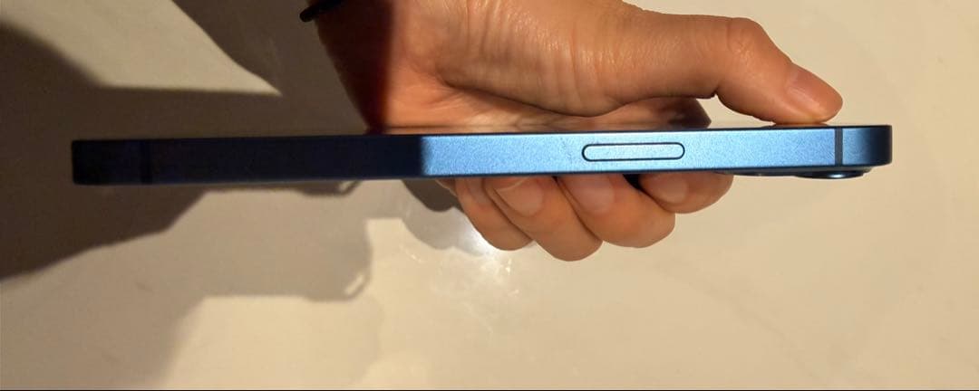 iPhone13 本体　ブルー　128GB SIMフリー