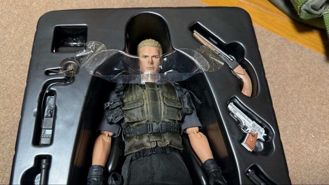 ホットトイズ　マスターピース　バイオバザード5 ウェスカー　STARS