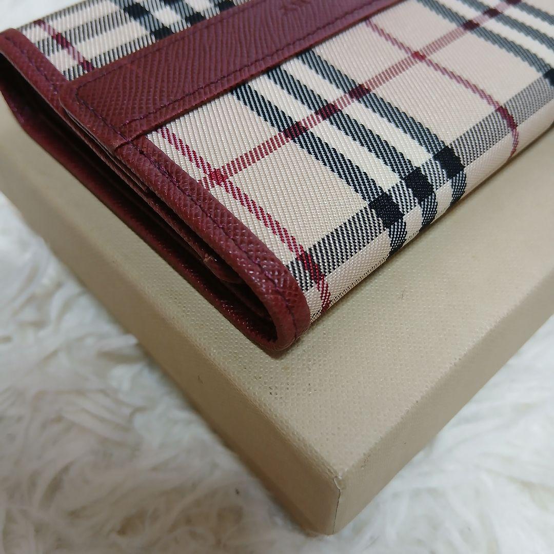 【美品】【BURBERRY】ノバチェック　３つ折り財布　ベージュ　ボルドー