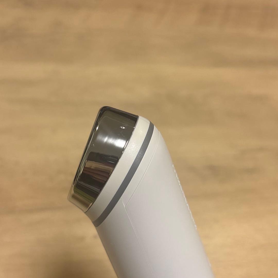 ブースタープロ　ハローキティ　美顔器