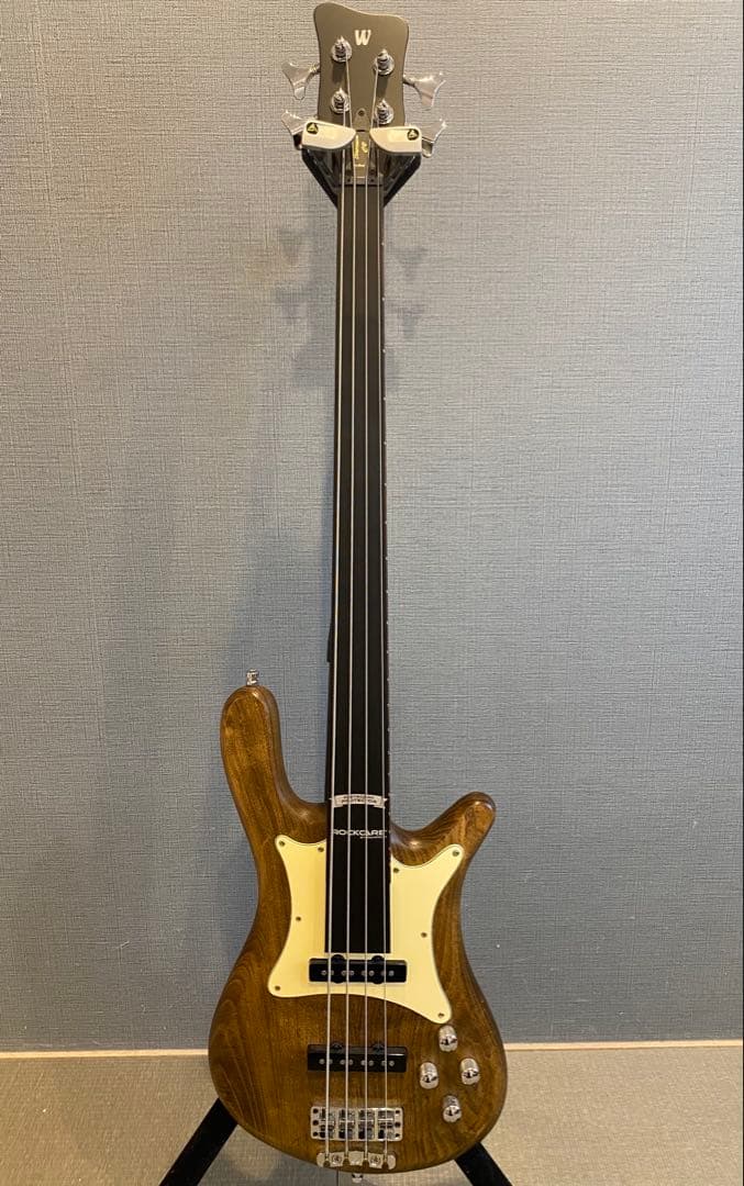 新品同様 Warwick Pro Series Streamer CV4 TS