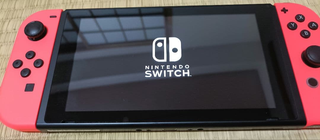 Nintendo Switch 赤 Joy-Con 本体