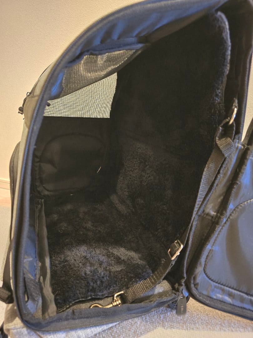 AIRBUGGY FITT　エアバギーフィット　色:アースグレー