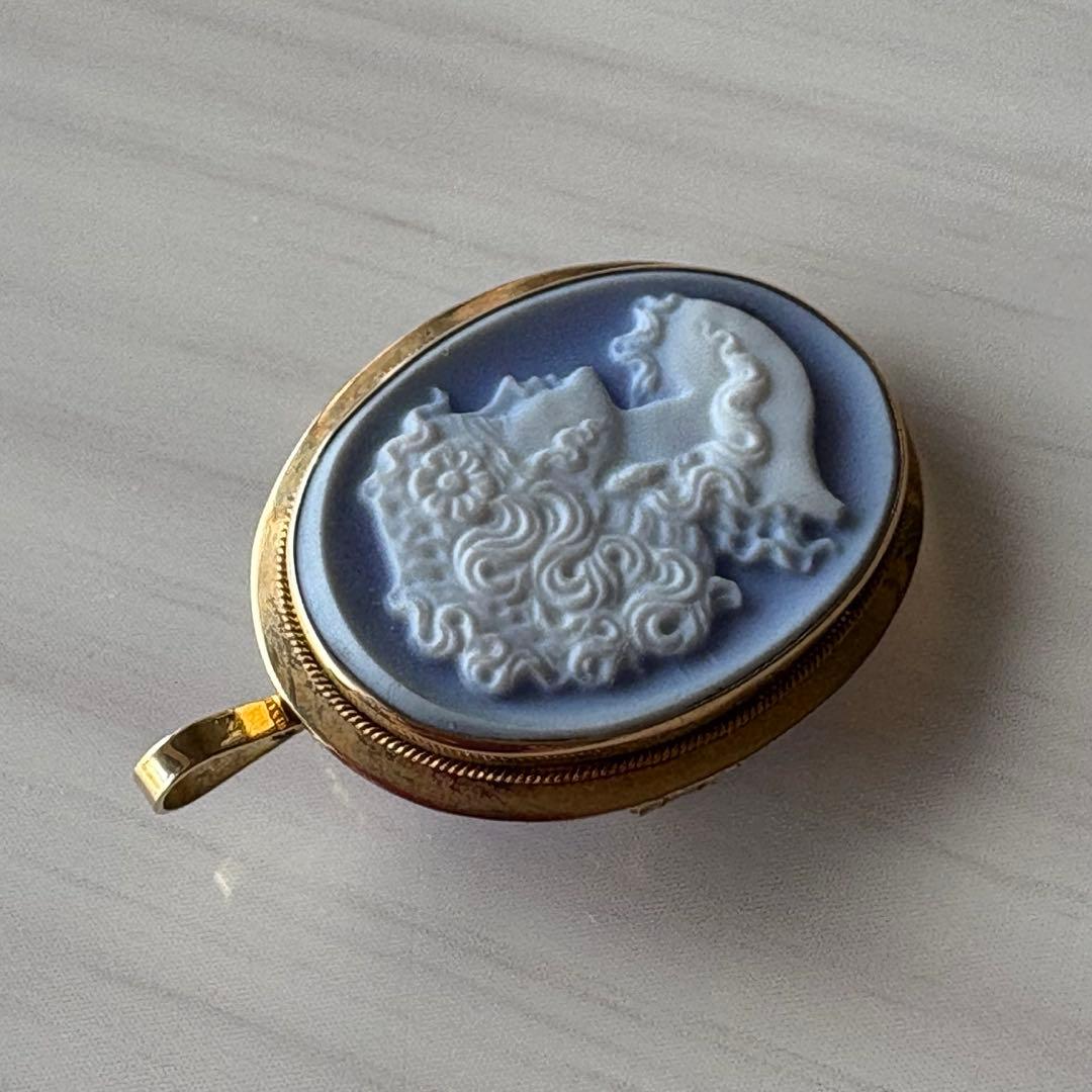 18金カメオブローチ