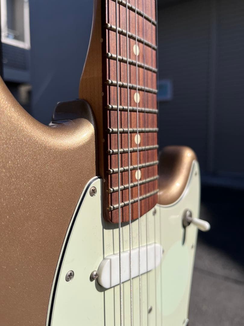 ギター Fender Mustang