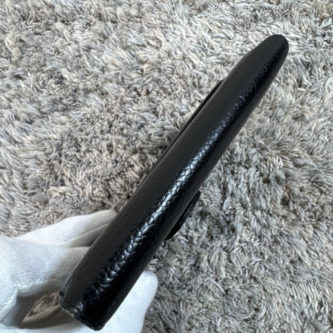 CHANEL シャネル 折り財布 Wホック ココマーク キャビアスキン