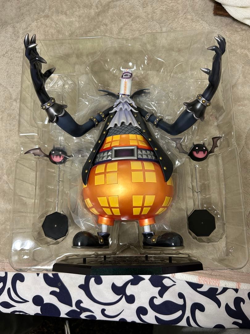 あーる オマケあり ワンピース　8体セット pop DX