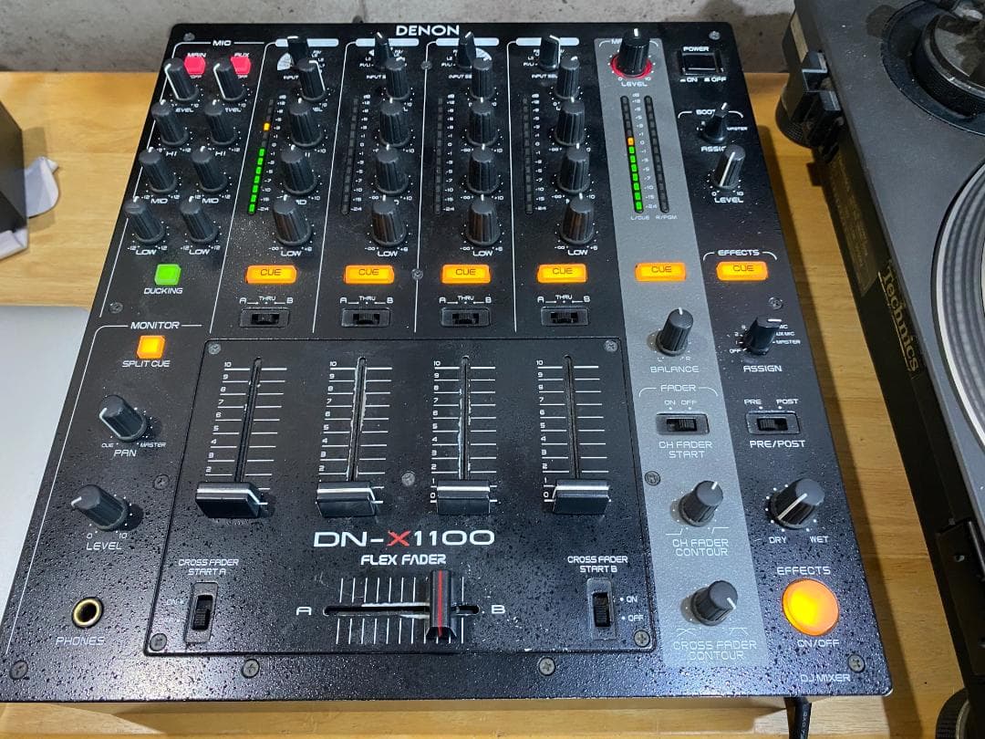 【高音質DJミキサー】DENON DN-X1100