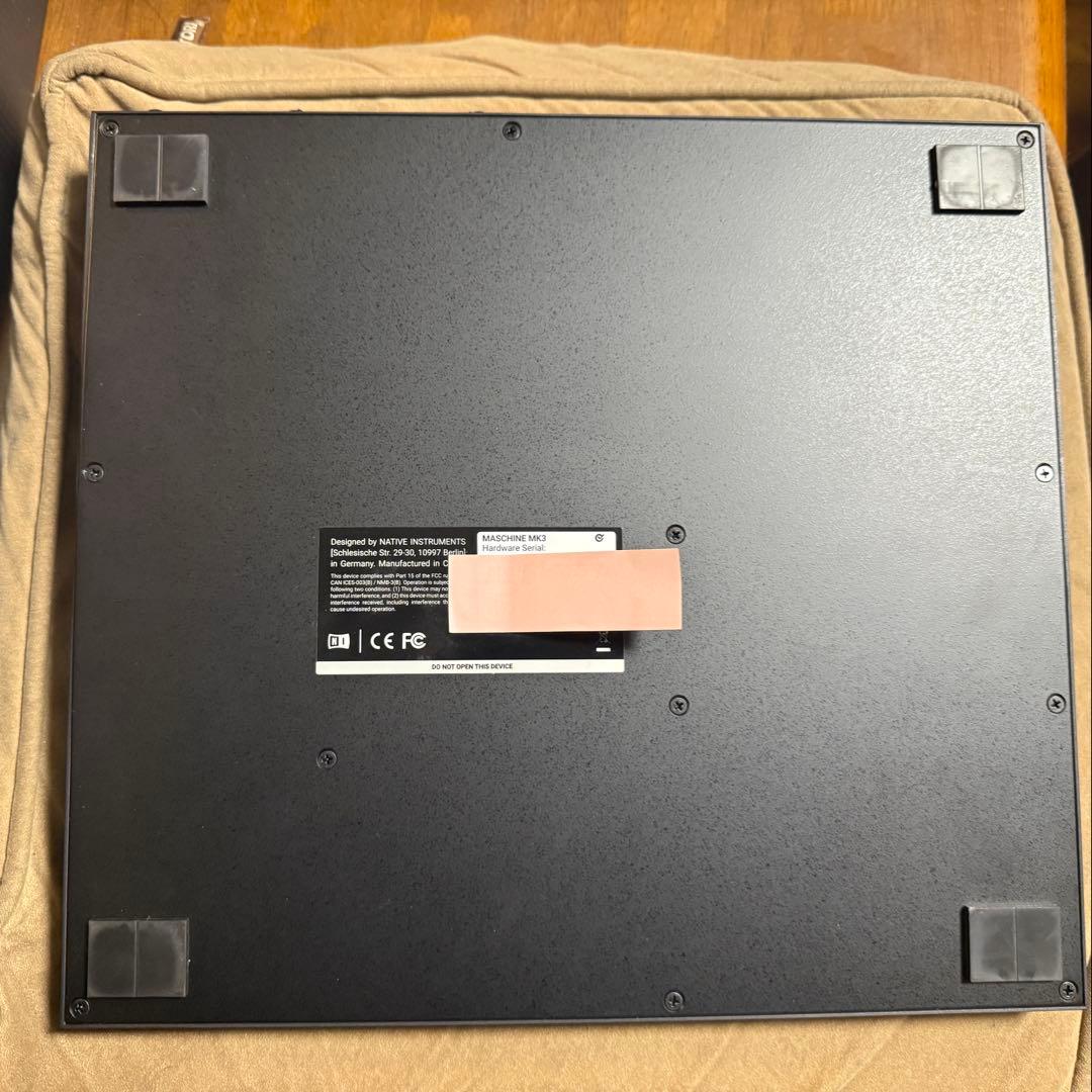 【箱有り】MASCHINE MK3 (トランスファーID有)