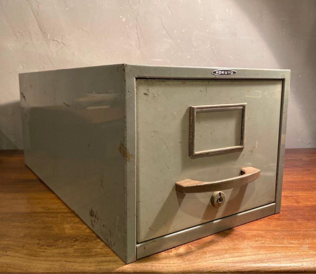 ヴィンテージ メタルキャビネット シャビー インダストリアルインテリア 店舗什器